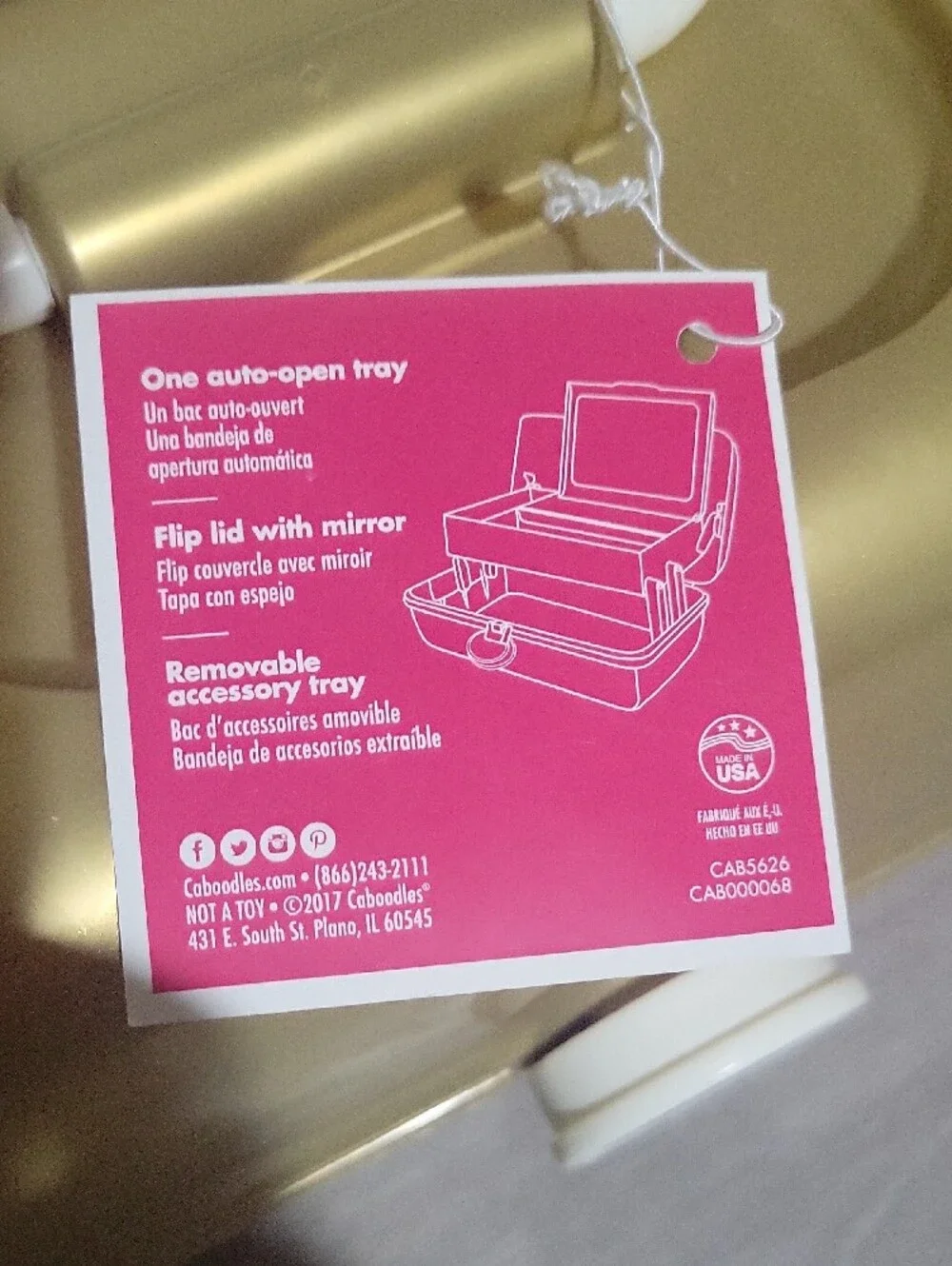 Caboodles Gold On-The-Go Girl Classic Case with Pink Tag